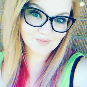 Meet your Posher, Shelbi